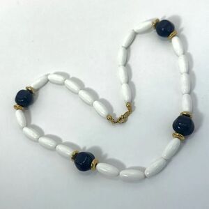 Trifari vintage white and navy blue beaded barrel necklace